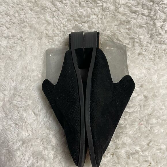 C est 1946 perforated faux suede slip on mules almond toe SZ10 - Picture 6 of 9